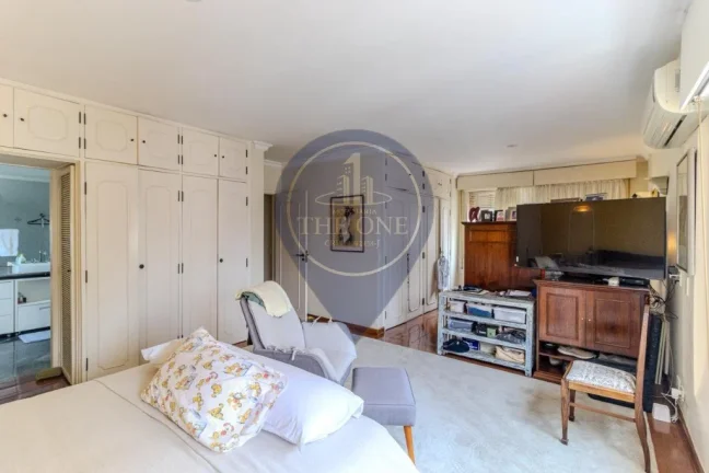 Imagem Imperdível apartamento à venda em São Paulo-SP, Higienópolis: 3 quartos, 1 suíte, 1 sala, 2 banheiros, 2 vagas, 237m². Aproveite!
