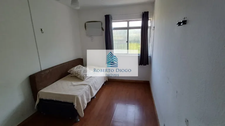 Imagem Imperdível! Apartamento à venda no Rio de Janeiro, bairro Pechincha: 2 quartos, 1 sala, 1 banheiro, 1 vaga de garagem, 60m².