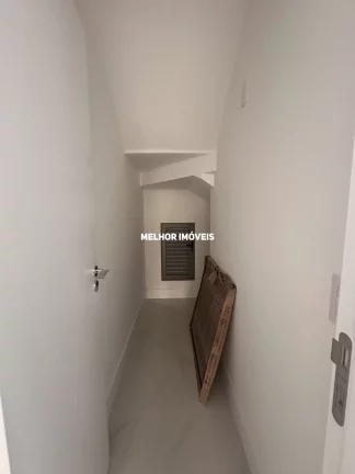 Imagem Cobertura Duplex nova á venda com 5 suítes e 6 vagas de garagem localizada em Balneário Camboriú