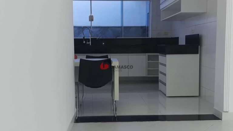 Imagem Casa à venda 3 Quartos, 1 Suite, 4 Vagas, 220M², Jardim São Caetano, São Caetano do Sul - SP