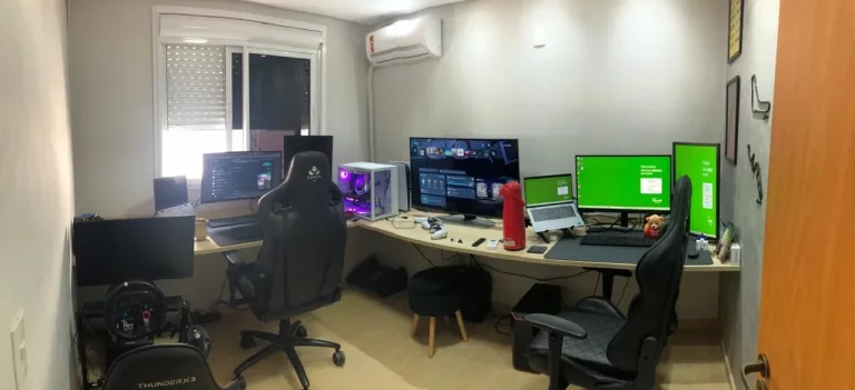 Imagem Lindo Apartamento de 2 quartos com móveis planejados em Novo Hamburgo