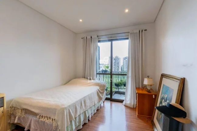 Imagem Apartamento com 4 dormitórios à venda, 210 m² por R$ 1.050.000,00 - Vila Andrade - São Paulo/SP