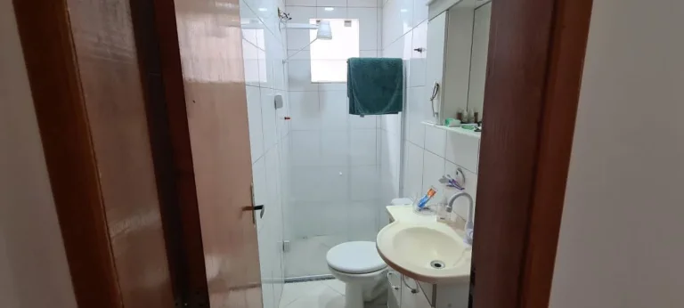 Imagem Casa para Venda em Rio de Janeiro, Campo Grande, 4 dormitórios, 1 suíte, 3 banheiros, 5 vagas