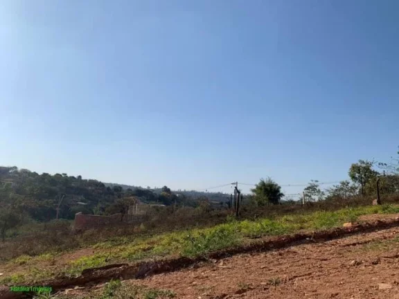 Imagem LOTE COM ÓTIMA TOPOGRAFIA,