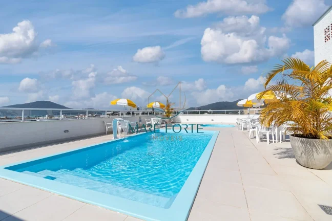 Imagem APARTAMENTO 2 OU 3 DORMITÓRIOS NO CENTRO COM SAUNA, HIDROMASSAGEM E 2 PISCINAS