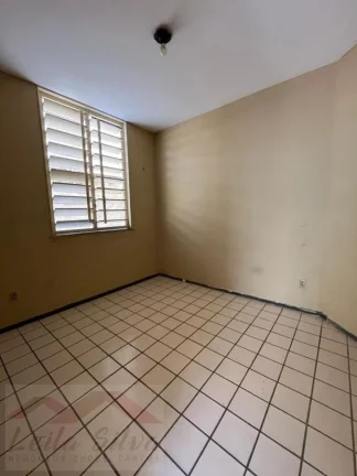 Imagem Casa para Venda em Teresina, São Cristovão, 3 dormitórios, 2 suítes, 3 banheiros, 2 vagas