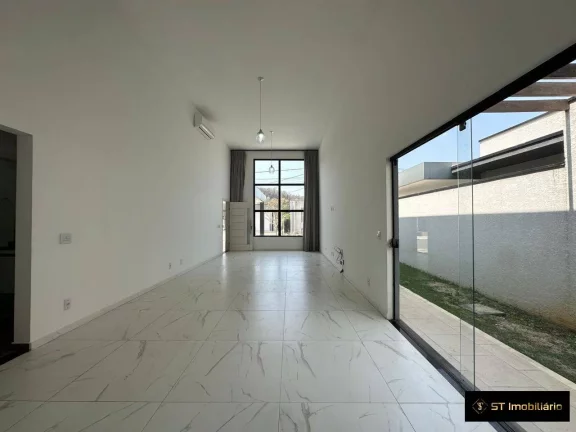 Imagem Casa à venda em Atibaia/SP - Condomínio Buona Vita - Valor de Oportunidade!