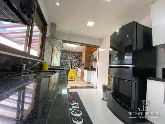 Imagem Cobertura à venda, 214 m² por R$ 1.300.000,00 - Cascata Guarani - Teresópolis/RJ