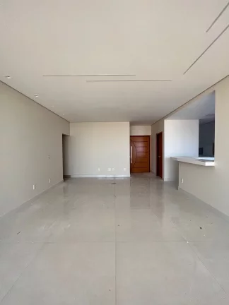 Imagem EXCELENTE APARTAMENTO Á VENDA NO EDIFICIO TAHITI EM FRANCA/SP - 165m - 03 suítes - 03 vagas de garagem