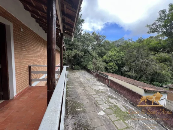 Imagem Casa à Venda com potencial para pousada em Campos do Jordão
