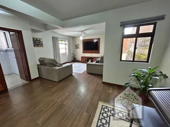 Imagem Casa ampla no Itacorubi