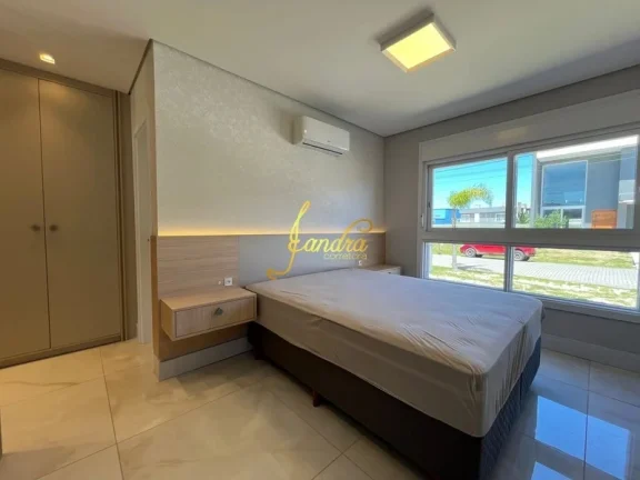 Imagem Casa térrea com 03 suítes, 150m² de área construída