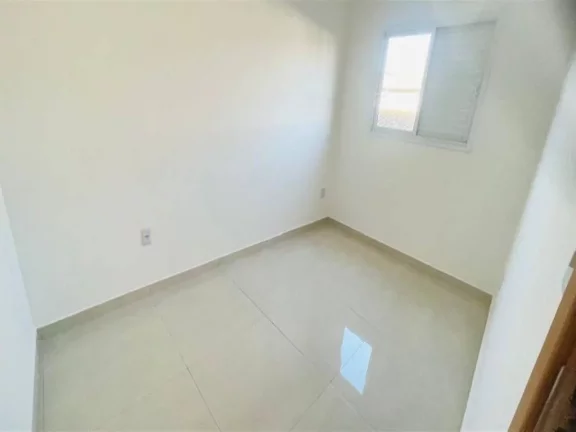 Imagem Casa com 2 dormitórios à venda, 51 m² por R$ 275.000 - Jardim Imperador IV - Praia Grande/SP
