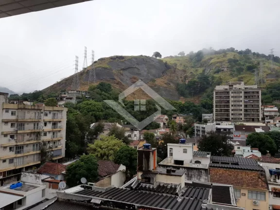 Imagem Tijuca Vende- se Excelente Apartamento 2 Quartos com suite e vaga.