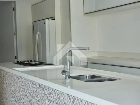 Imagem Casa de Condomínio em Alphaville - Santana de Parnaíba, SP