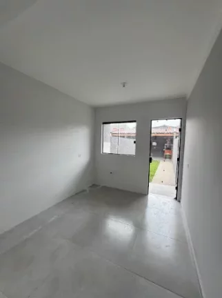 Imagem Sobrado para Venda em Curitiba, Tatuquara, 2 dormitórios, 2 banheiros, 2 vagas
