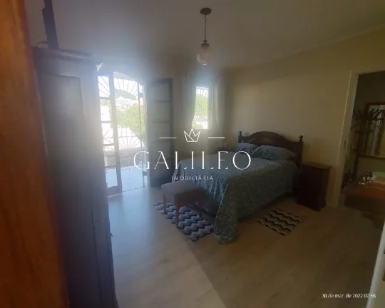 Imagem VENDE-SE Casa com 3 Dormitórios sendo 1 suite com Closet, Cozinha Ampla, Sala 2 Ambientes, Área Gourmet, Ofurô -Jardim Pacaembu - Jundiaí SP