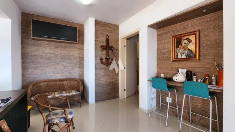 Imagem Casa de Alto padrão no morro Santa Terezinha em Santos