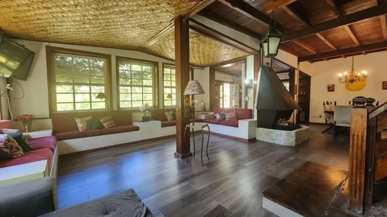 Imagem Casa para Venda em Teresópolis / RJ no bairro Albuquerque