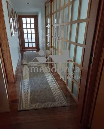 Imagem Apartamento com 180m² a venda na Pompéia, 3 suítes e 3 vagas.