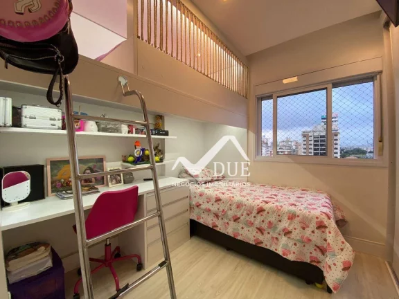 Imagem Apartamento porteira fechada, com 2 dormitórios à venda, 77 m² por R$ 960.000 - Ponta da Praia - Santos/SP