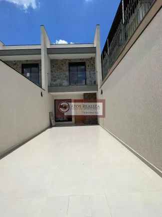 Imagem EXCLUSIVO: Lindo novo Sobrado a venda na vila Gea, Região de Marajoara. Sobrado Novo com com 149m², São 3 Suítes, 2 Vagas de garagem, Sacada, 4 banheiros, Ar Condicionado. Valor de oportunidades imperdível.