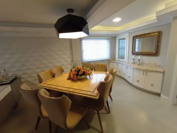 Imagem Apartamento Frente Mar com 3 suítes à venda no Centro de Balneário Camboriú