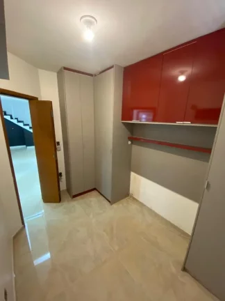 Imagem Cobertura sem condomínio à venda na Vila Linda, Santo André - SP: 2 quartos, 1 banheiro, 1 vaga, 91m².