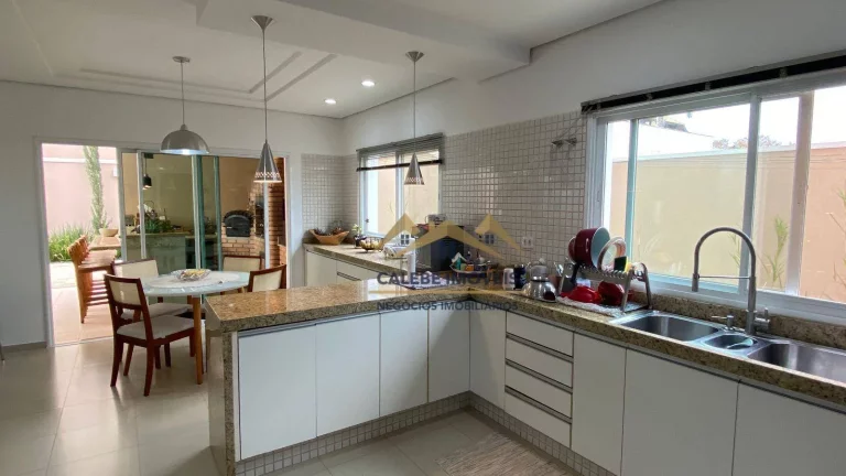 Imagem Casa com 4 dormitórios à venda, 360 m² por R$ 2.700.000,00 - Bosques do Junqueira - Tatuí/SP