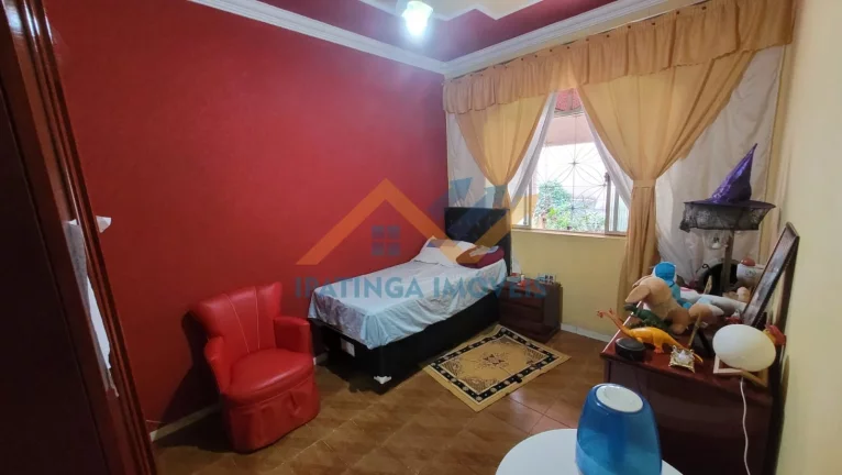 Imagem Casa com Lote grande no Bairro Veneza - Ipatinga
