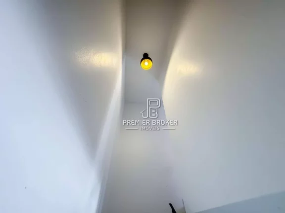 Imagem Casa à venda, 108 m² por R$ 440.000,00 - Albuquerque - Teresópolis/RJ