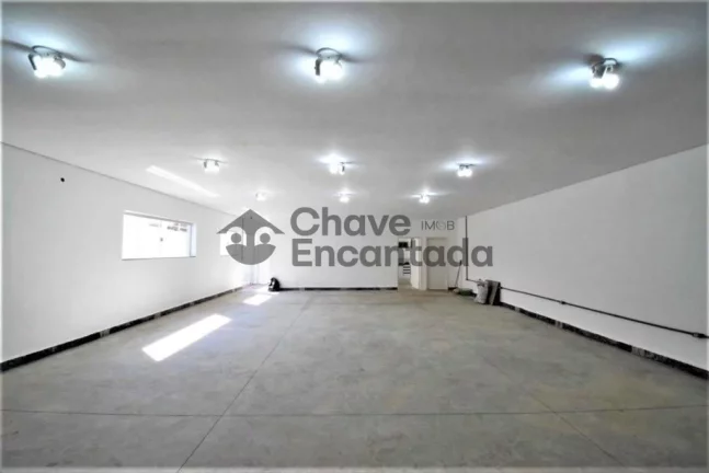 Imagem Salao Comercial com 8 salas em localizacao privilegiada