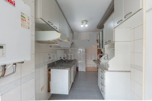 Imagem Apartamento à venda na Rua Doutor Augusto de Miranda com 98m², 3 quartos e 2 vagas.