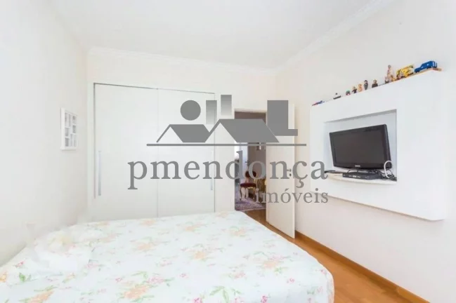 Imagem Alto Padrão em Perdizes com 4 suítes e 5 vagas, 225m²