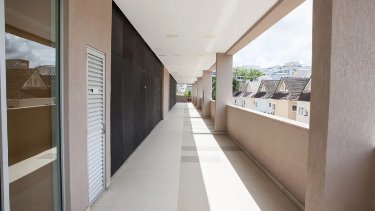 Imagem Sala Comercial para Venda em Rio de Janeiro, Recreio dos Bandeirantes, 1 banheiro, 1 vaga