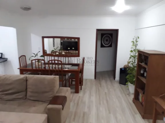 Imagem Apartamento com 3 dormitórios à venda no Centro de Balneário Camboriú/SC