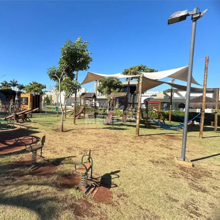 Imagem Terreno 452 m² no Alphaville Nova Esplanada 3 próximo ao Shopping Iguatemi