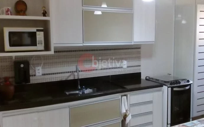 Imagem Excelente apartamento de 2 quartos em condomínio - Ogiva - Cabo Frio