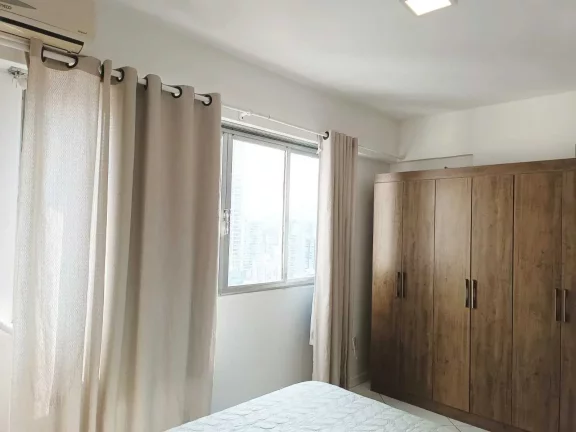 Imagem Apartamento de 2 dormitórios sendo 1 suíte e 1 vaga de garagem no Centro de Balneário Camboriú