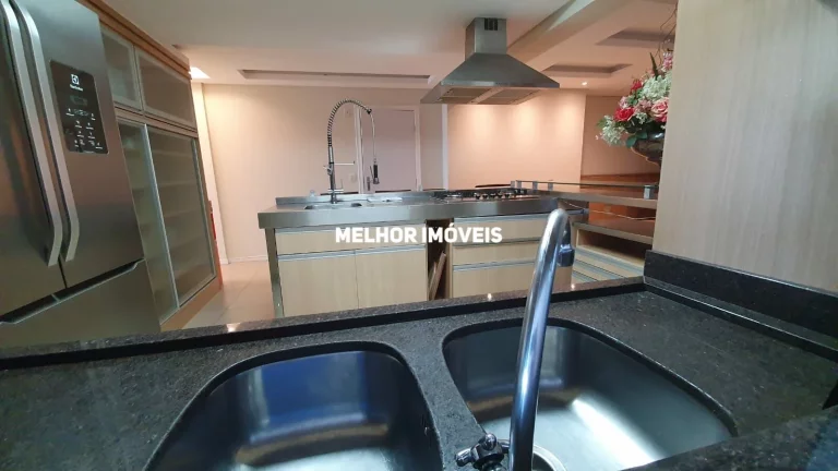 Imagem Locação anual apartamento garden frente mar mobiliado, decorado e equipado localizado na Barra Sul em Balneário Camboriú.