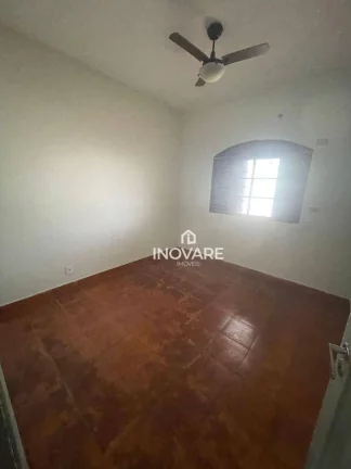 Imagem Casa com 3 dormitórios à venda, 275 m² por R$ 400.000,00 - Alvorada - Araporã/MG