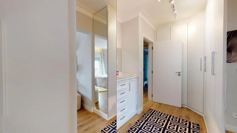 Imagem Apartamento diferenciado em Perdizes com 3 suites e 4 vagas, 190 m²