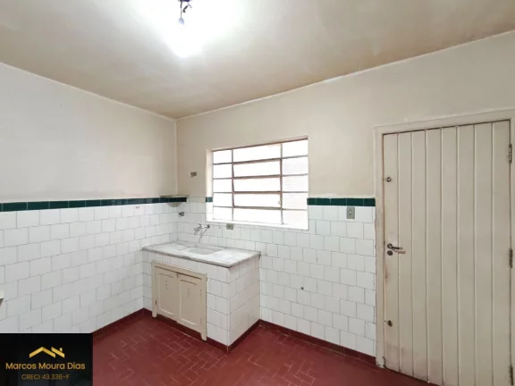 Imagem Casa Sobrado próxima a Estação de Metrô Vila Madalena com 2 Dormitórios e 2 Vagas