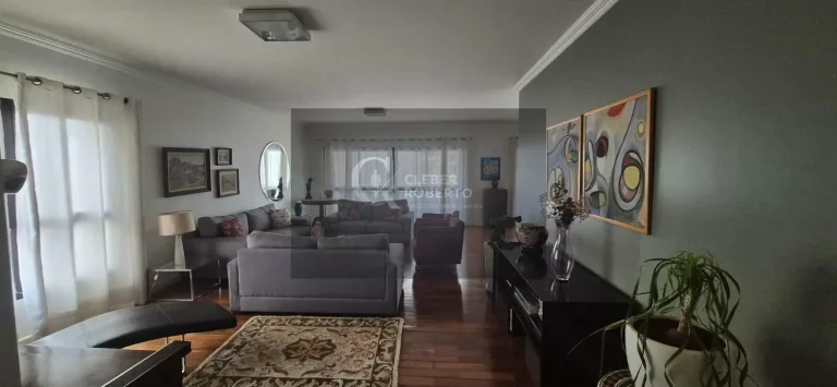 Imagem Apartamento com 4 Quartos e 6 banheiros à Venda, 318 m² por R$ 750.000