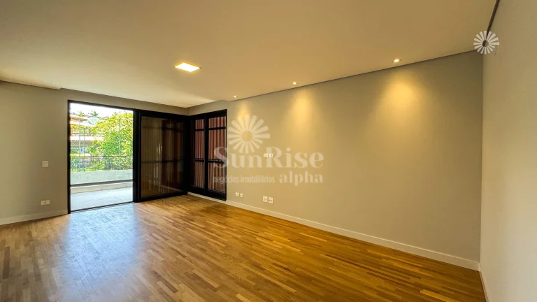 Imagem Casa de alto padrão à venda em Barueri com 4 quartos e 4 vagas 400 m² por R$ 2.500.000,00 Residencial Morada dos Lagos - BarueriSP