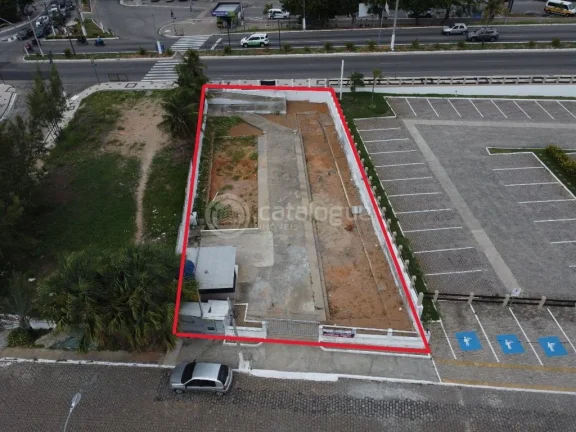 Imagem Terreno comercial à venda ou locação em Ponta Negra - 585m² de visibilidade e localização estratégica - a Av. Eng. Roberto Freire.
