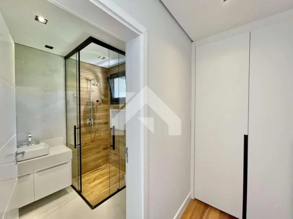 Imagem Casa de Condomínio em São Paulo II - Cotia