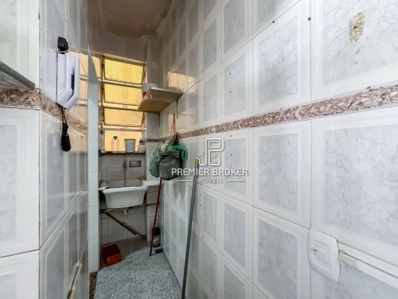 Imagem Apartamento à venda, 52 m² por R$ 360.000,00 - Várzea - Teresópolis/RJ