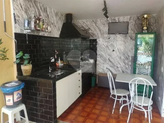 Imagem Sobrado à venda com 3 quartos, sendo 1 suíte, em Butantã, São Paulo - SP