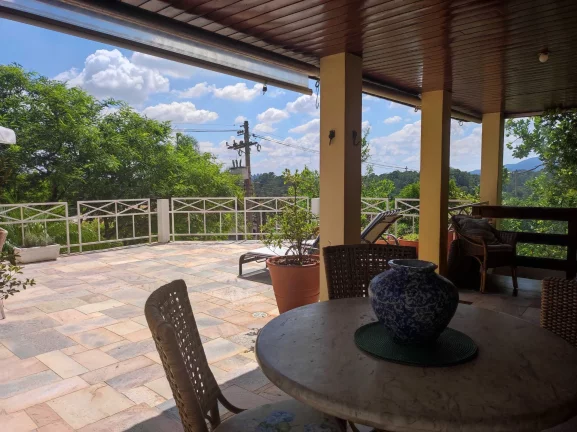 Imagem Linda Casa com Piscina